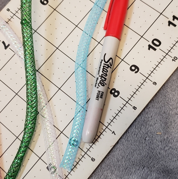 Arts Crafts Decorative Floral Garden Green Mesh Garland Plastic Tubing 36 ft - Picture 9 of 11